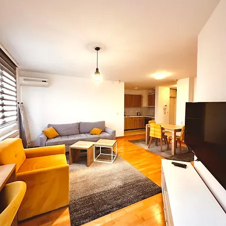 Mahira Apartment